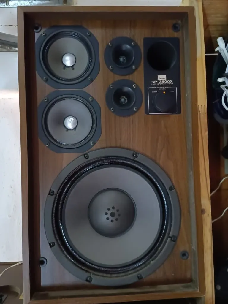 Sansui SP 2500X Speaker Set