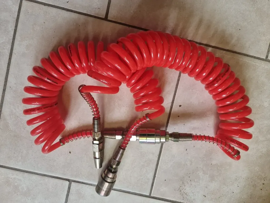 Red Suzi Coil & Fittings