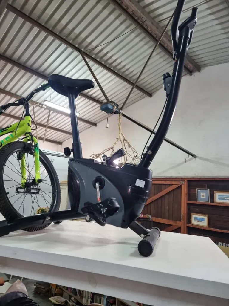 [LB096] Trojan Excercise Bike